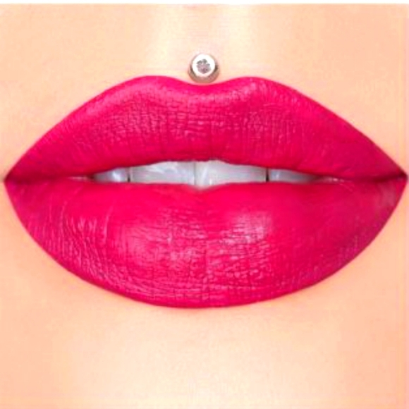 💞Jeffree Star Cosmetics "Major Attitude" Velvet Trap Lipstick - Picture 3 of 4